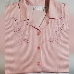 Alfred Dunner Pink Embroidered Striped Stretch Blouse. New Sz16